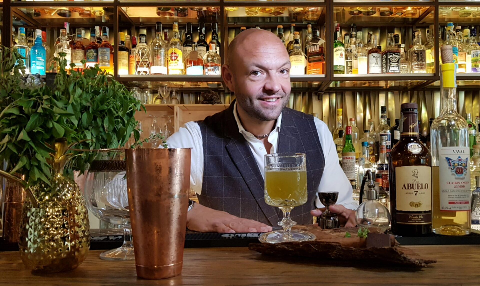 Simone Baggio owner Alchimista