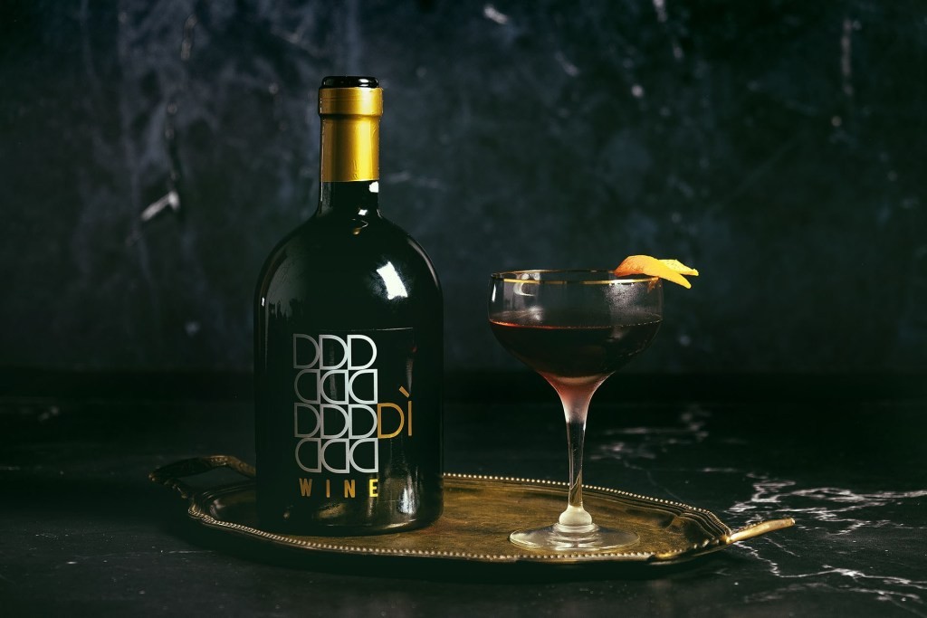 Bottiglia di DìWine, vino fortificato
