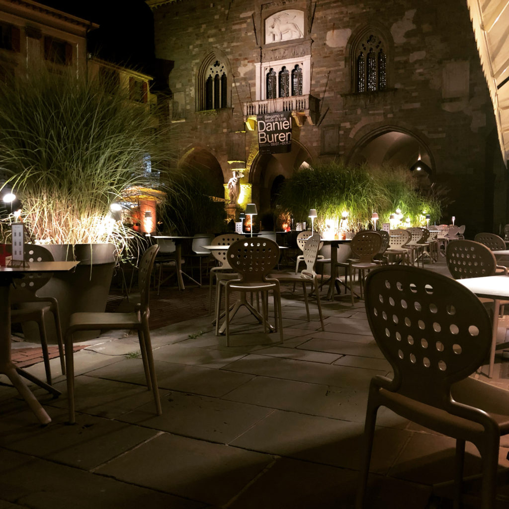 ApeDesign, Dehor in piazza