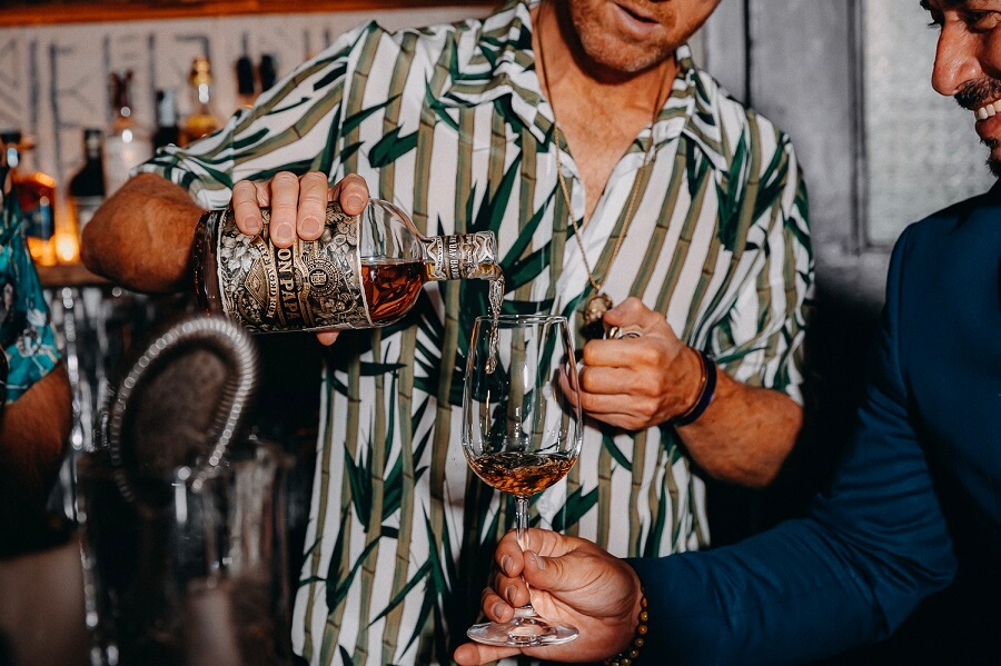 Don Papa Rye Aged Rum, Patrick McAllenan e Walter Gosso