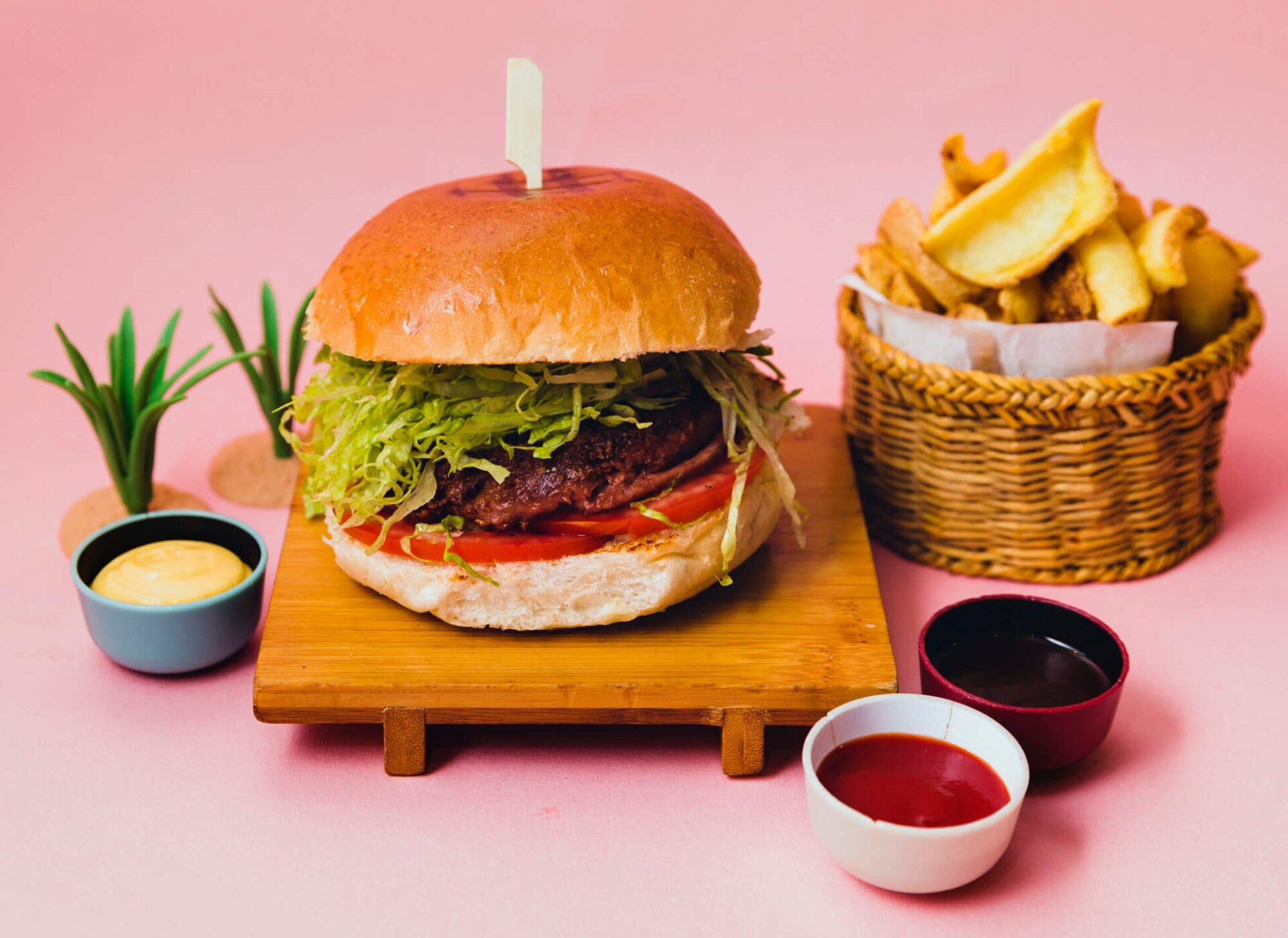 Hamburger Queen Makeda Beyond Burger vegano