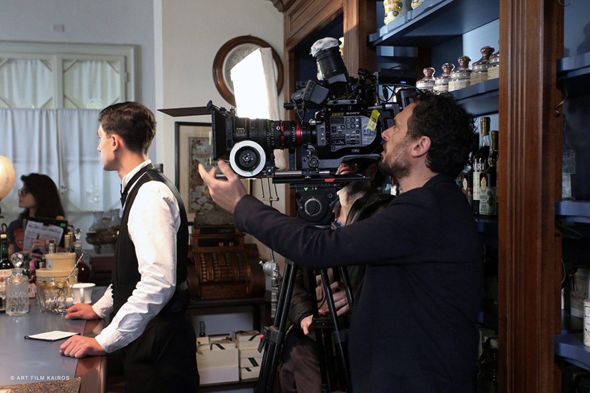 LOOKING FOR NEGRONI_