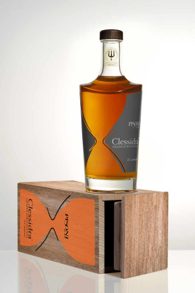 Pisoni Grappa Clessidra e packaging