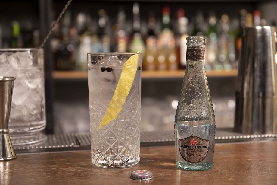 Cocktail Sanpellegrino Wood Tonic