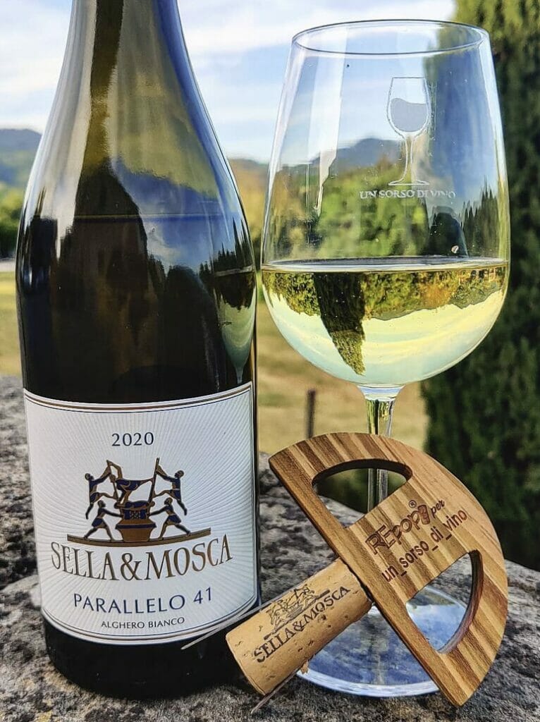 bottiglia Parallelo 41 Alghero bianco doc 2020 della Cantina Sella & Mosca