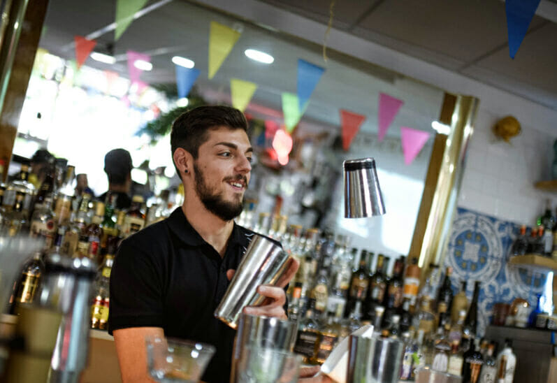 flair bartending