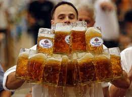 record boccali di birra