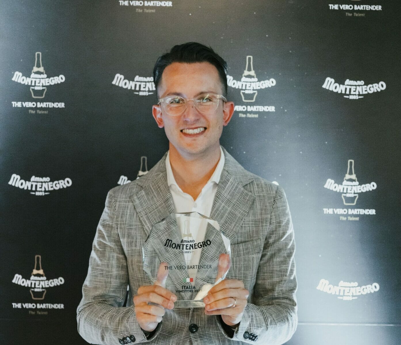 Simone Corsini, vincitore di The vero bartender 2022
