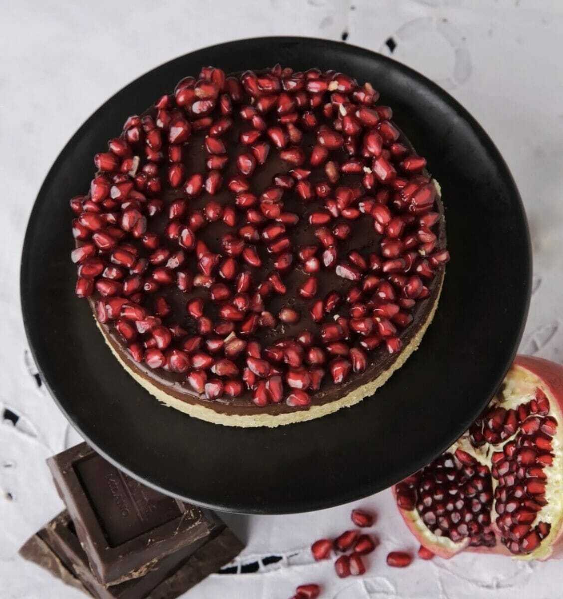 Tortina con cioccolata e melograno