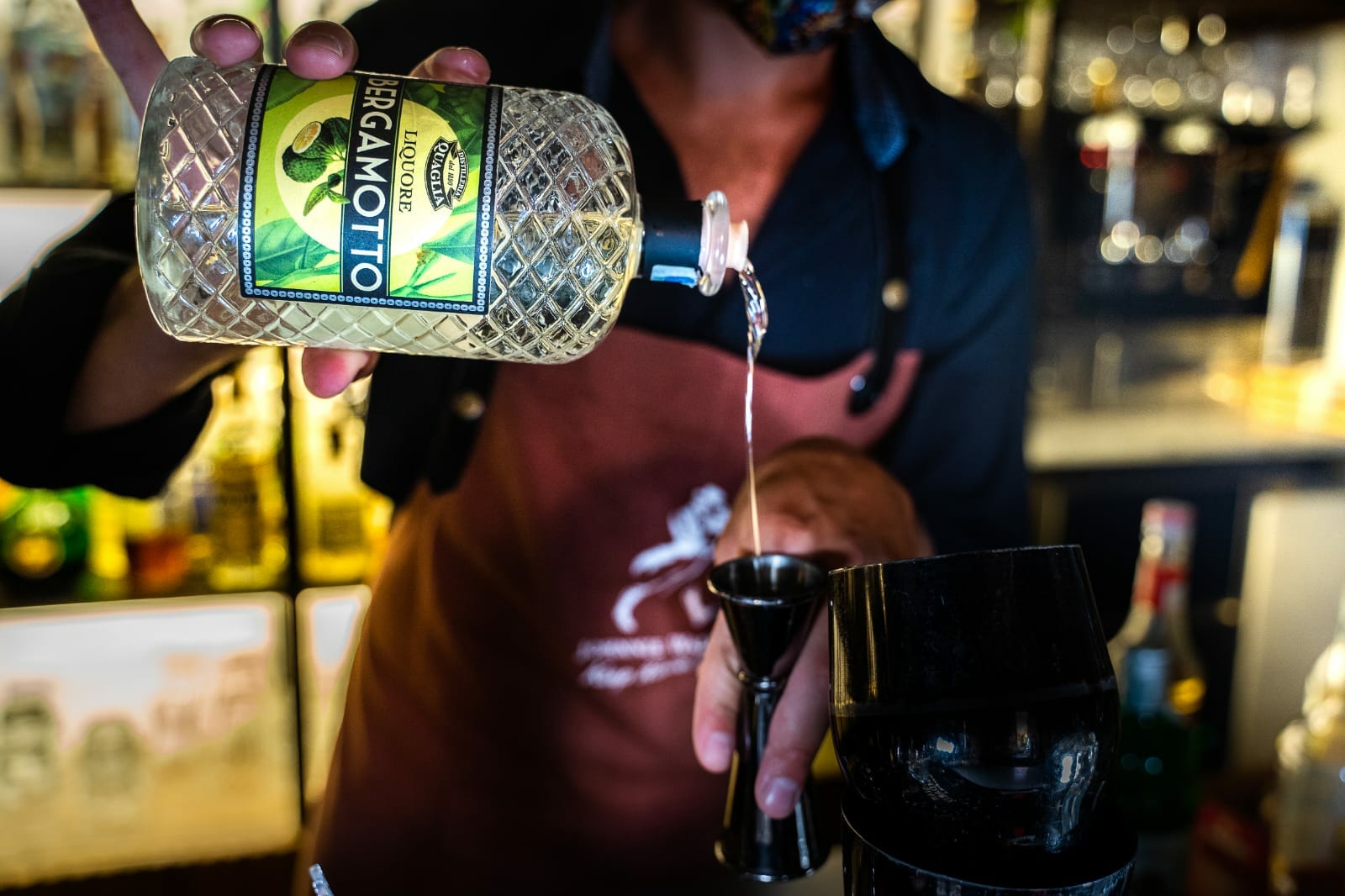 barman, cocktail Twist on Classic