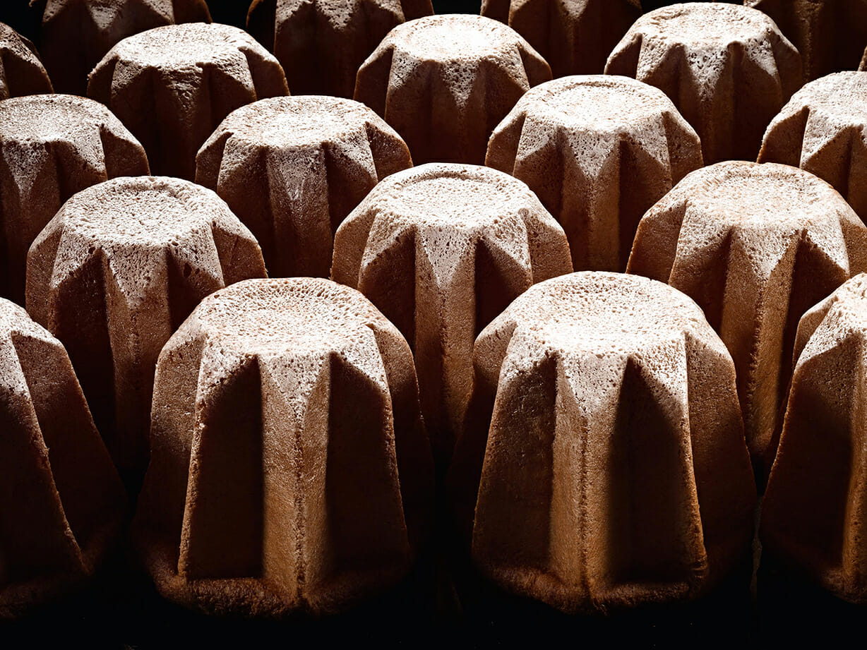 Pandoro o panettone? Mangiarli un must per gli italiani