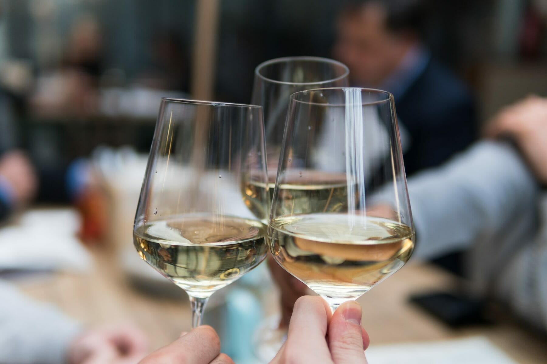 bicchieri di vino, degustazione vini