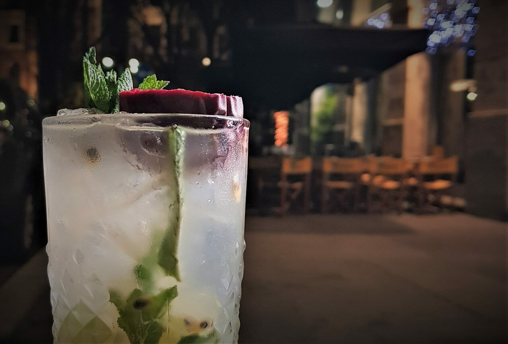 How to mix drinks