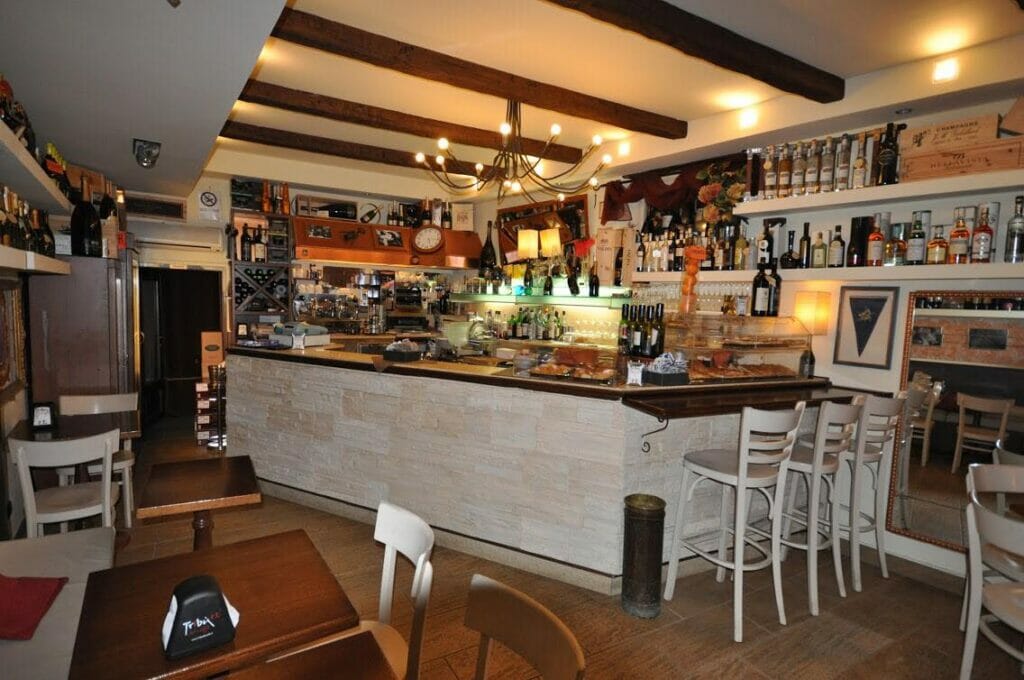 rimini aperitivo via venti