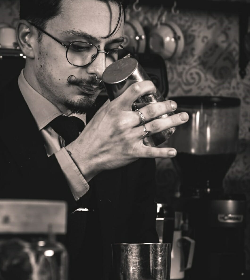 Erik Calati Bartender