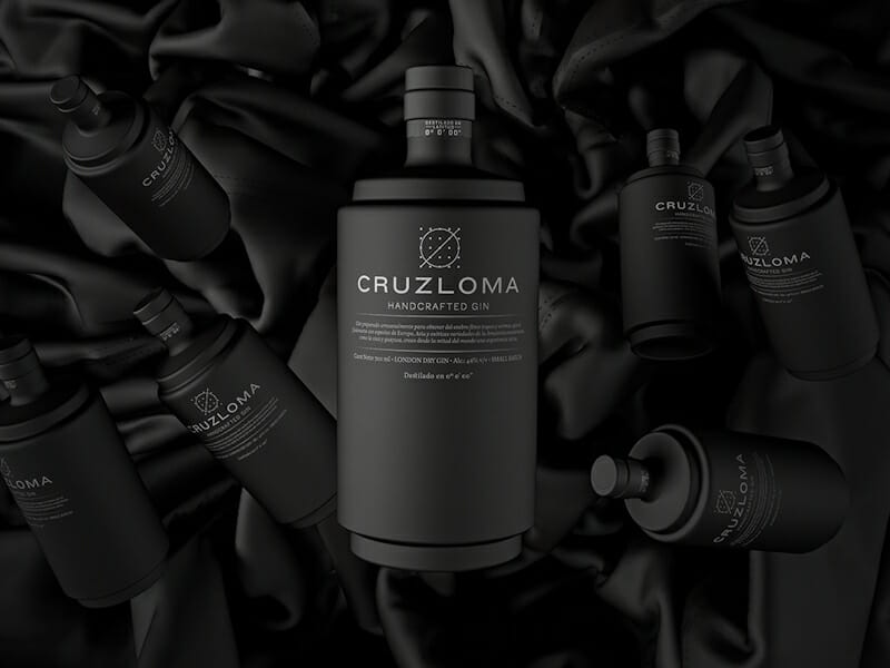 Cruzloma Gin con foglie di Guayusa e foglie di Coca.