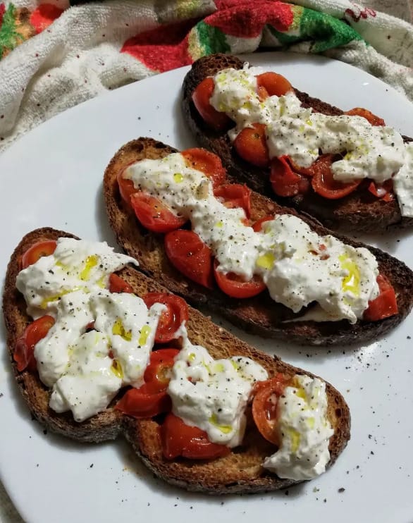 bruschetta con burrata