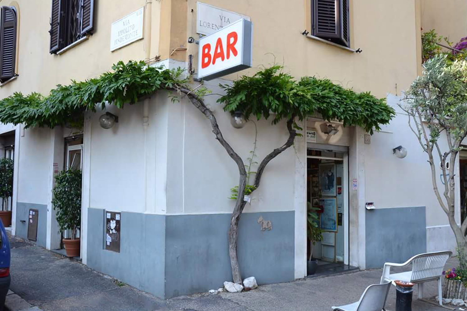 Il Bar Vitali a Roma esterno