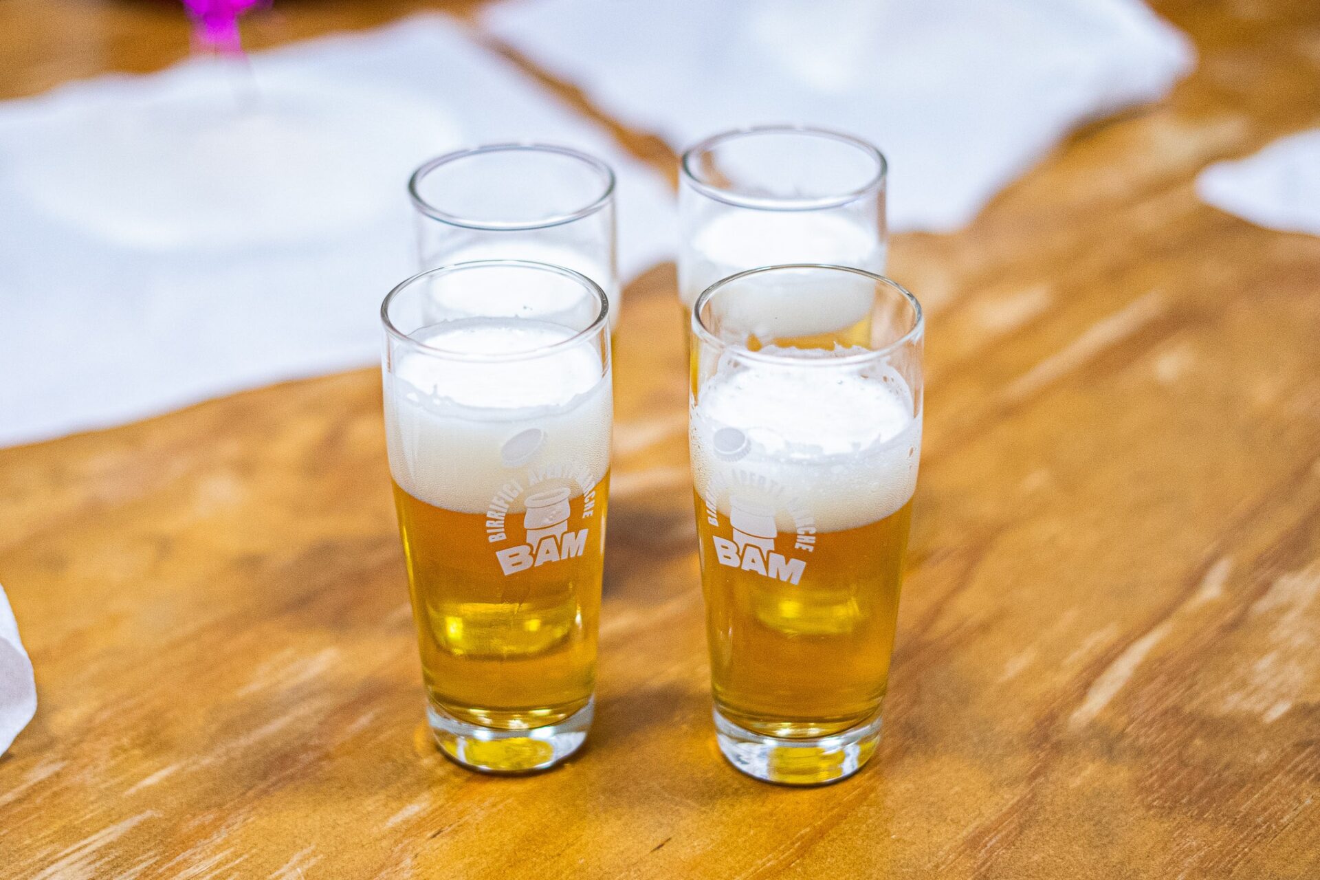 Bicchieri di Birra con logo BAM Birrifici Aperti Mache